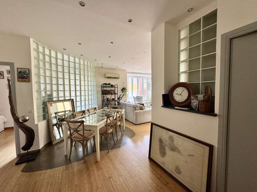 Appartement à VILLEFRANCHE-SUR-MER