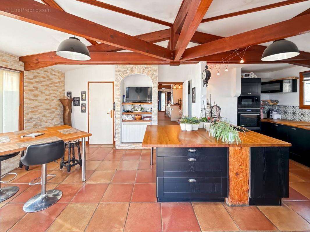 Maison à SAINT-MARTIN-DU-VAR