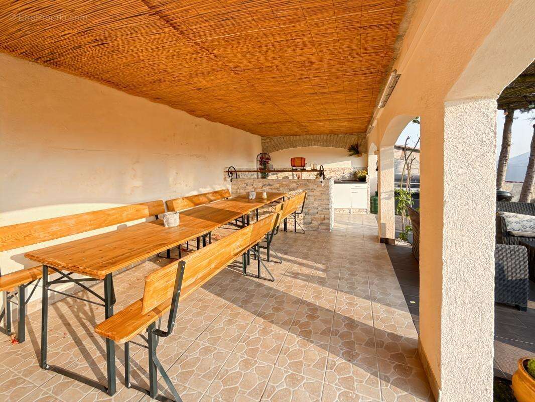 Maison à SAINT-MARTIN-DU-VAR