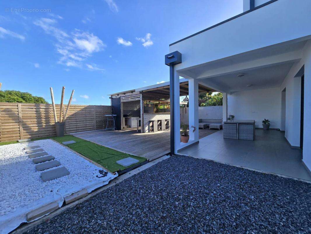 Maison à SAINT-JOSEPH