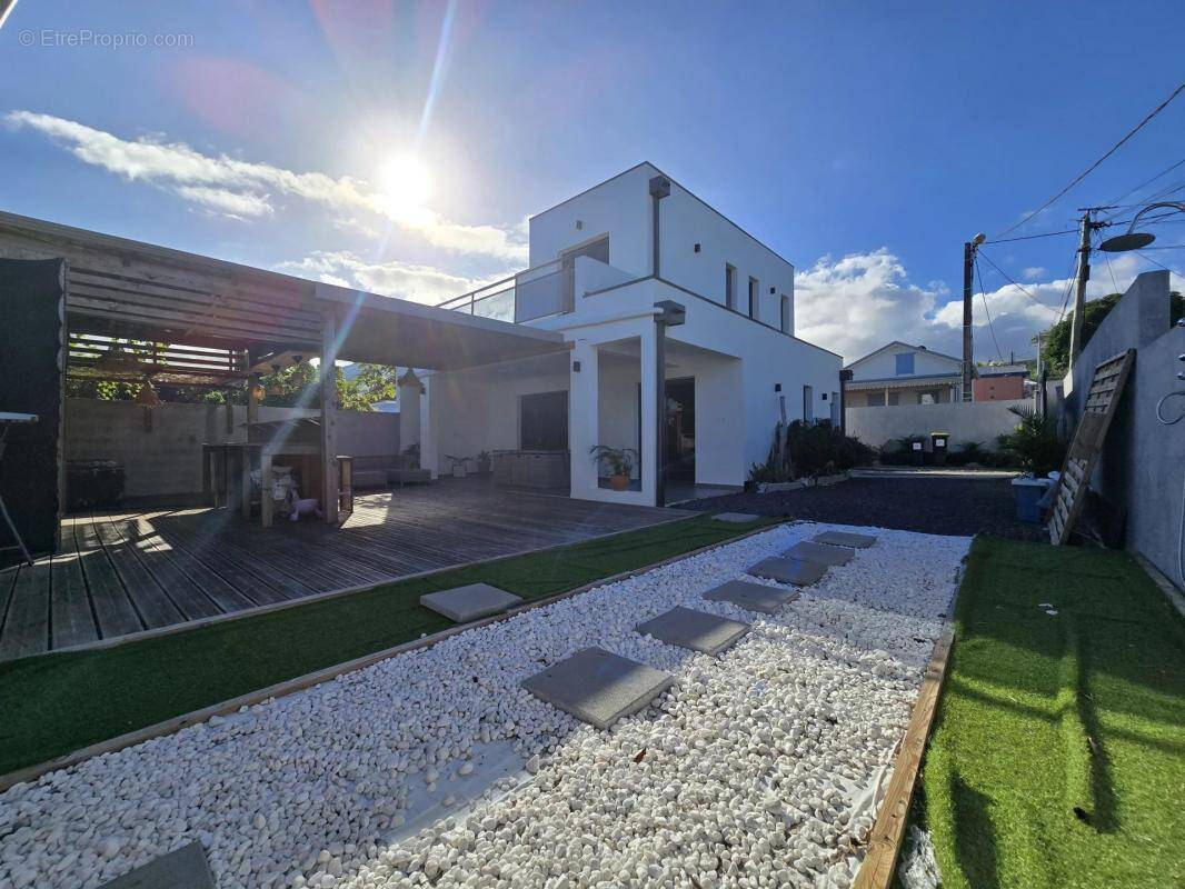 Maison à SAINT-JOSEPH