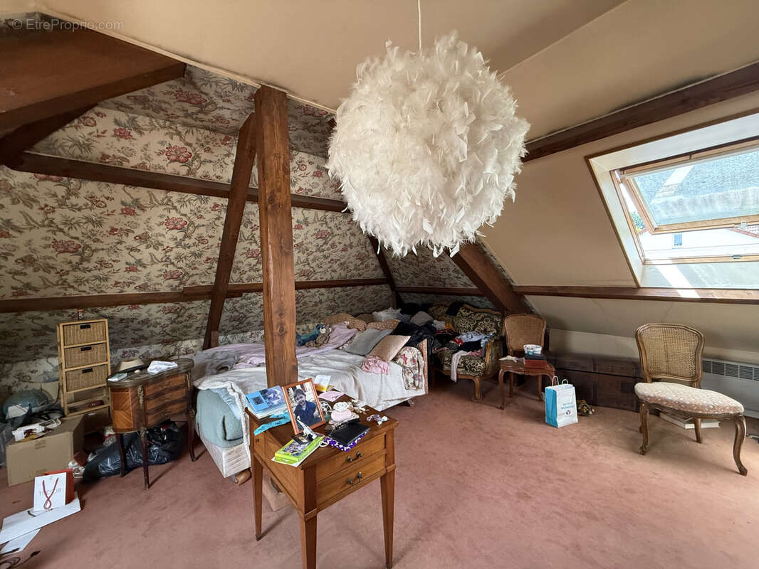 Maison à SAINT-MAUR-DES-FOSSES