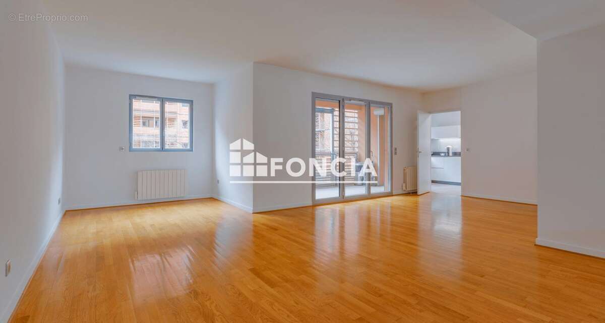 Appartement à LYON-6E