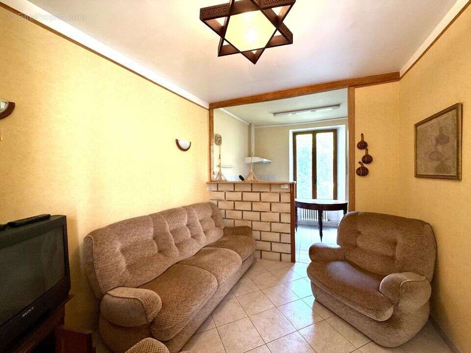 Maison à DONNEMARIE-DONTILLY