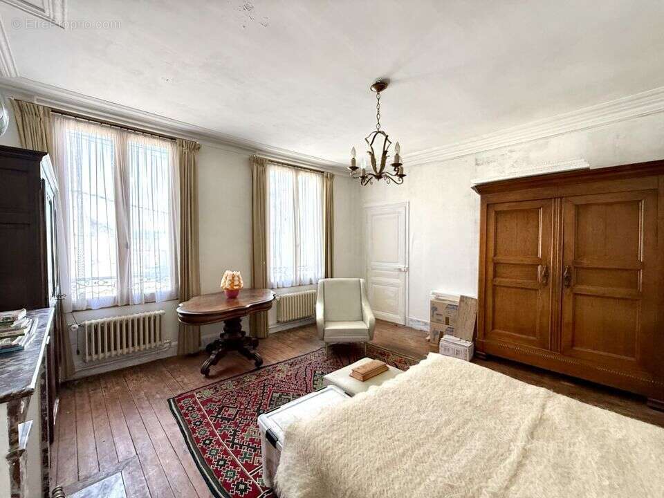 Maison à DONNEMARIE-DONTILLY