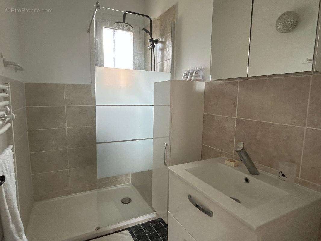 Maison à VAISON-LA-ROMAINE