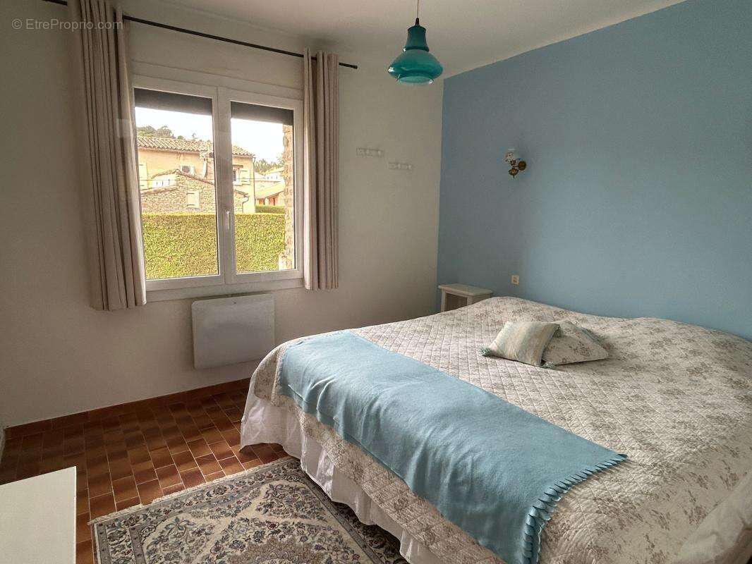 Maison à VAISON-LA-ROMAINE