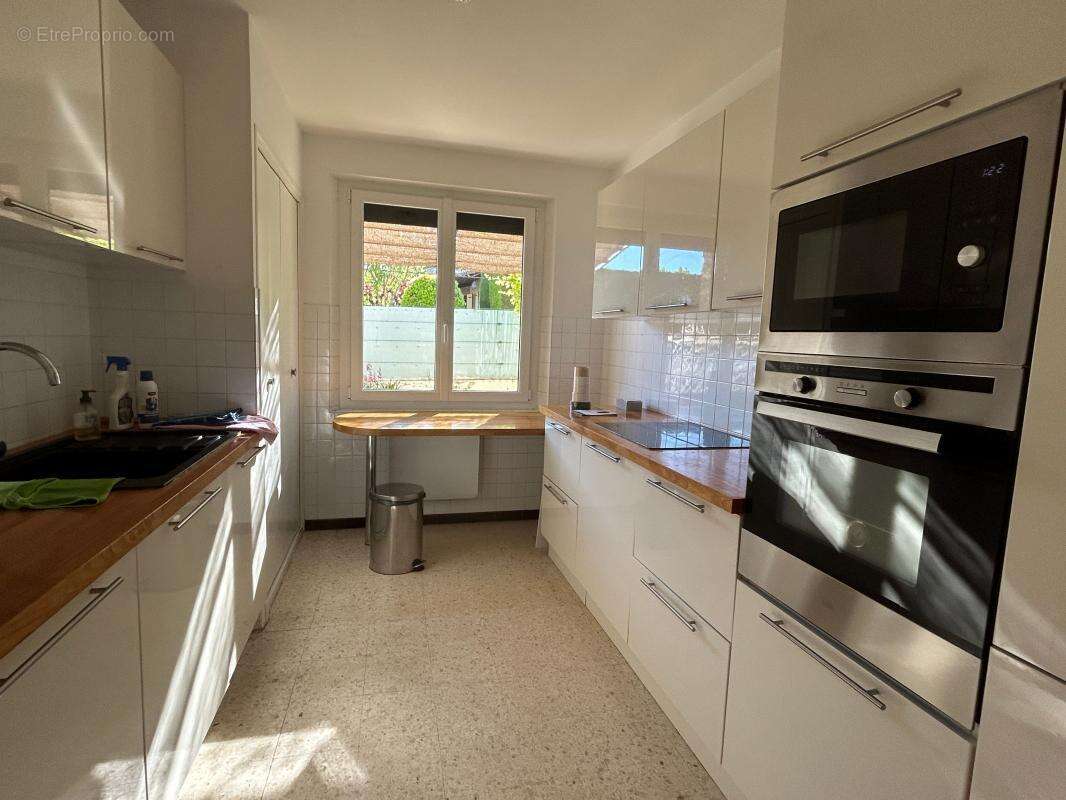 Maison à VAISON-LA-ROMAINE