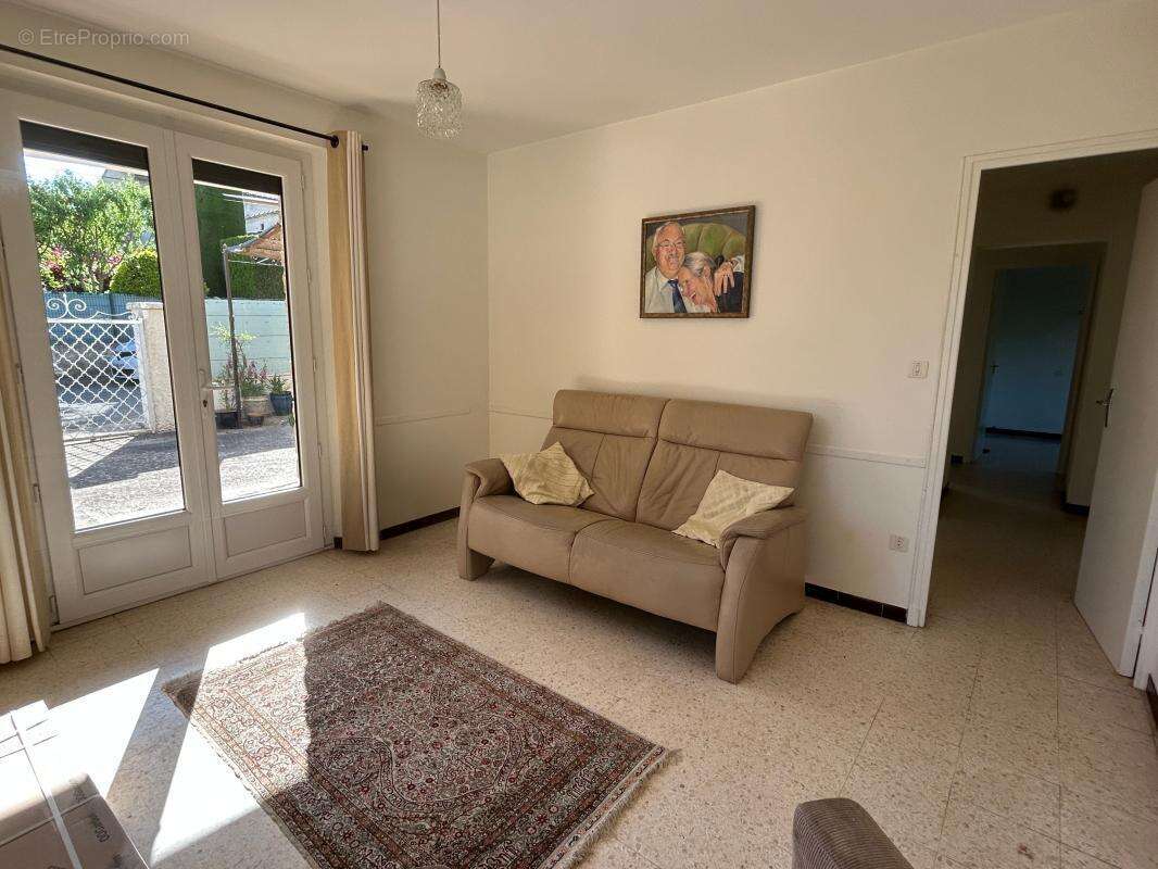 Maison à VAISON-LA-ROMAINE