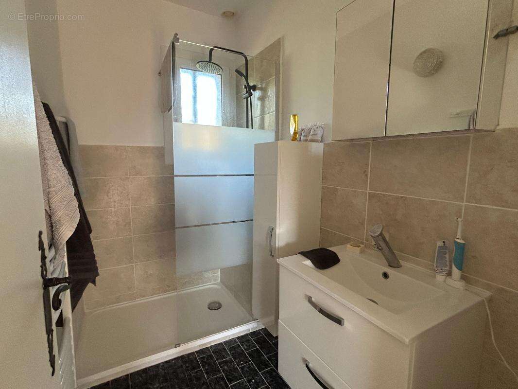 Maison à VAISON-LA-ROMAINE