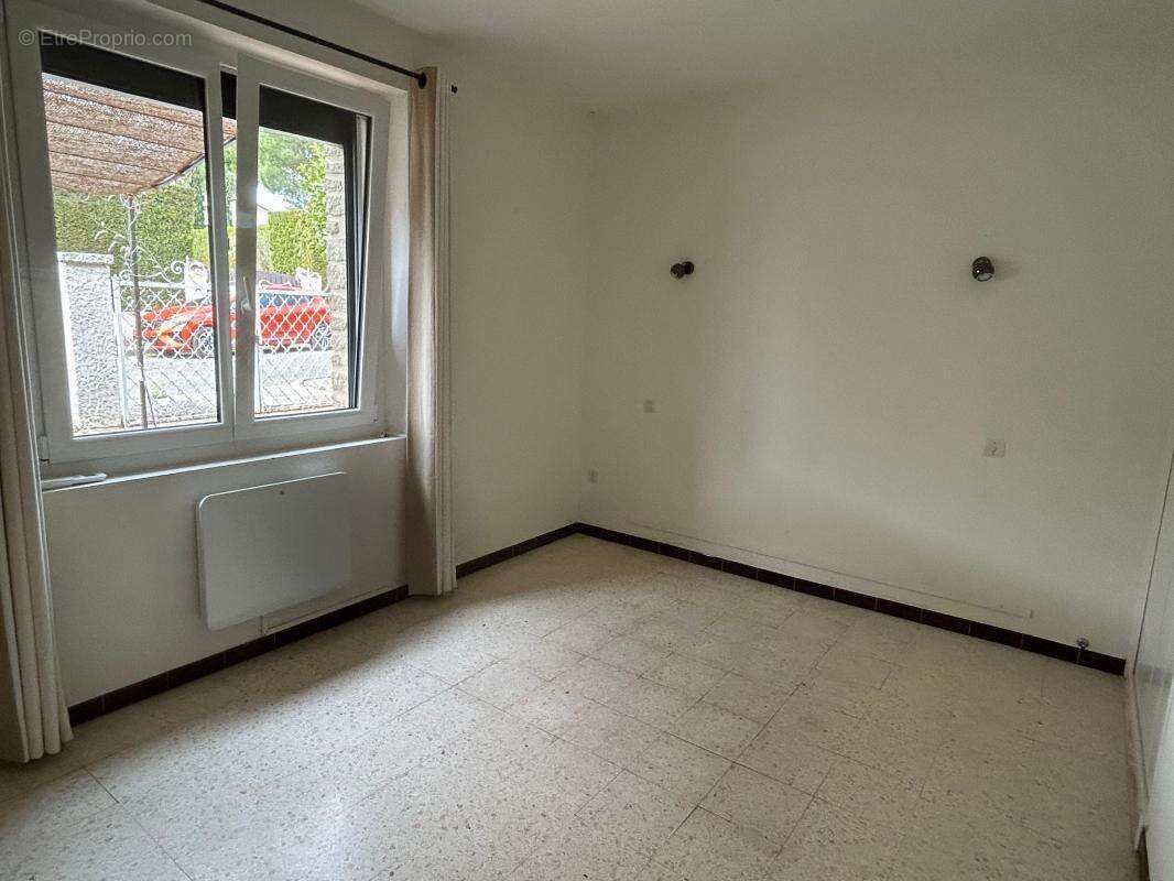 Maison à VAISON-LA-ROMAINE