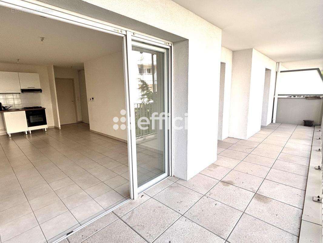 Appartement à SAINT-PRIEST