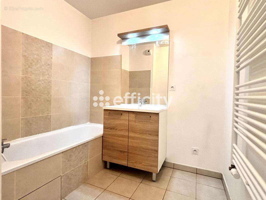 Appartement à SAINT-PRIEST