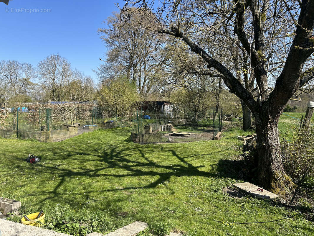 Maison à POIX-DE-PICARDIE