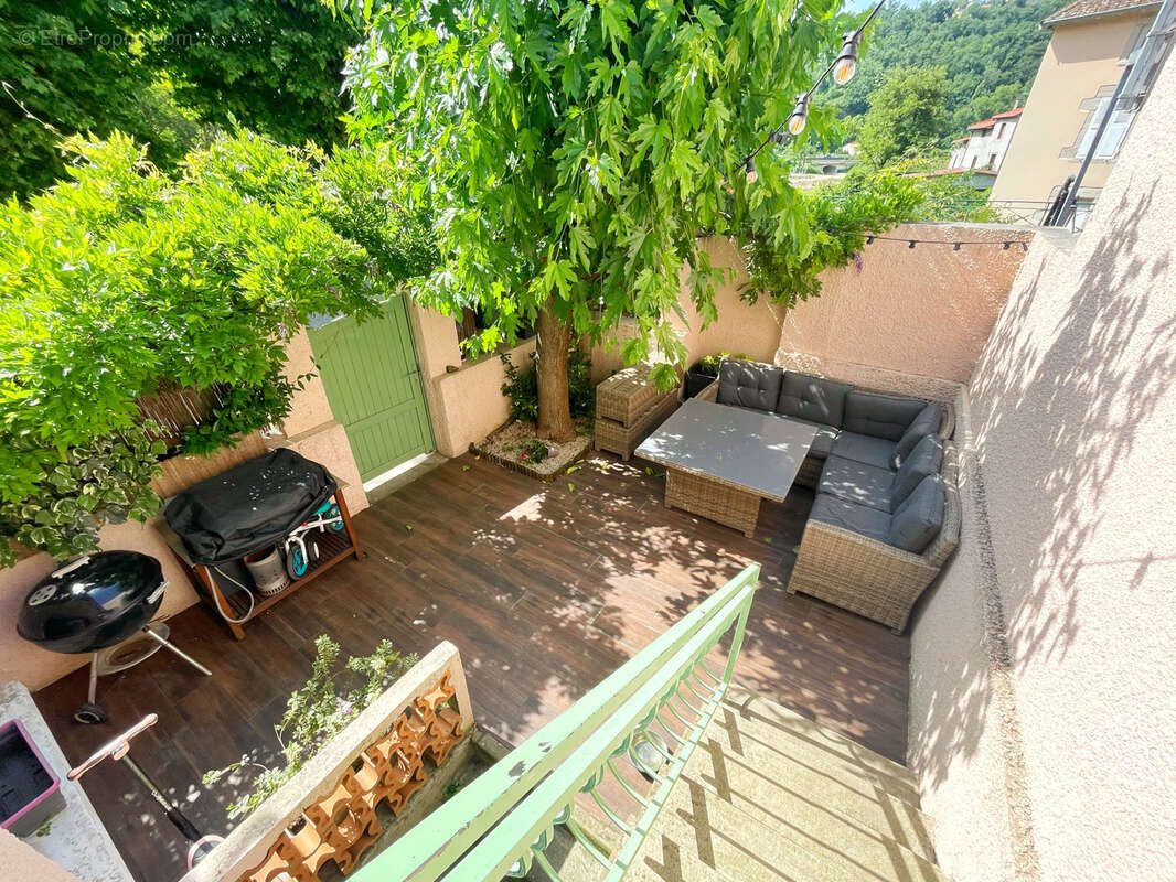 Maison à SAINT-ROMAIN-EN-GIER