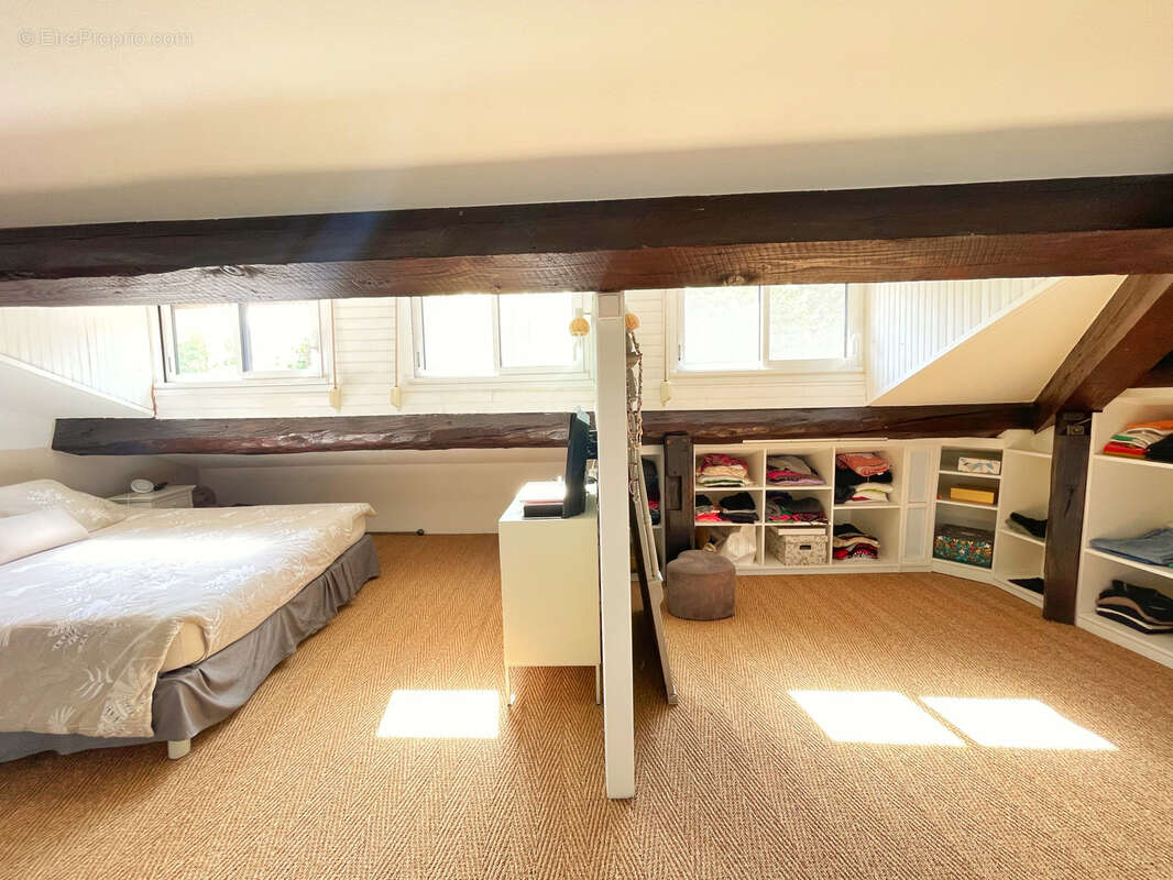 Maison à SAINT-ROMAIN-EN-GIER