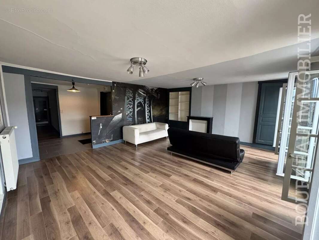 Appartement à JOIGNY