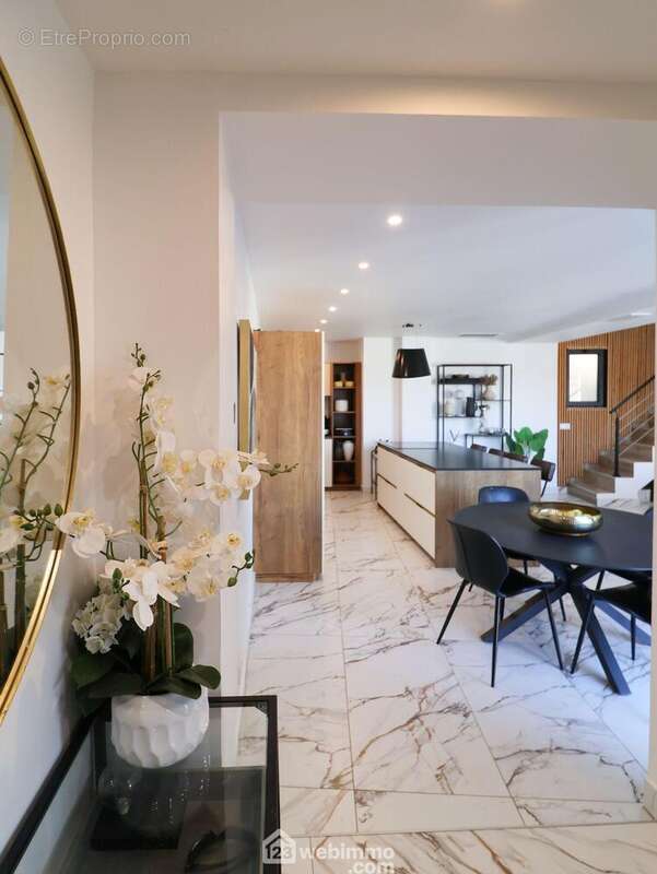 Maison à MARSEILLE-9E