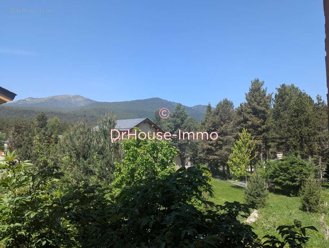 Maison à LES ANGLES