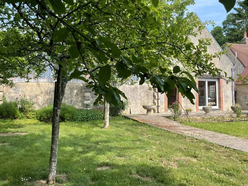 Maison à AUTHON-DU-PERCHE