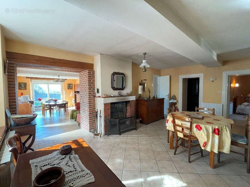 Maison à AUTHON-DU-PERCHE