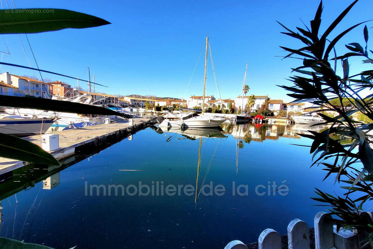 Appartement à GRIMAUD