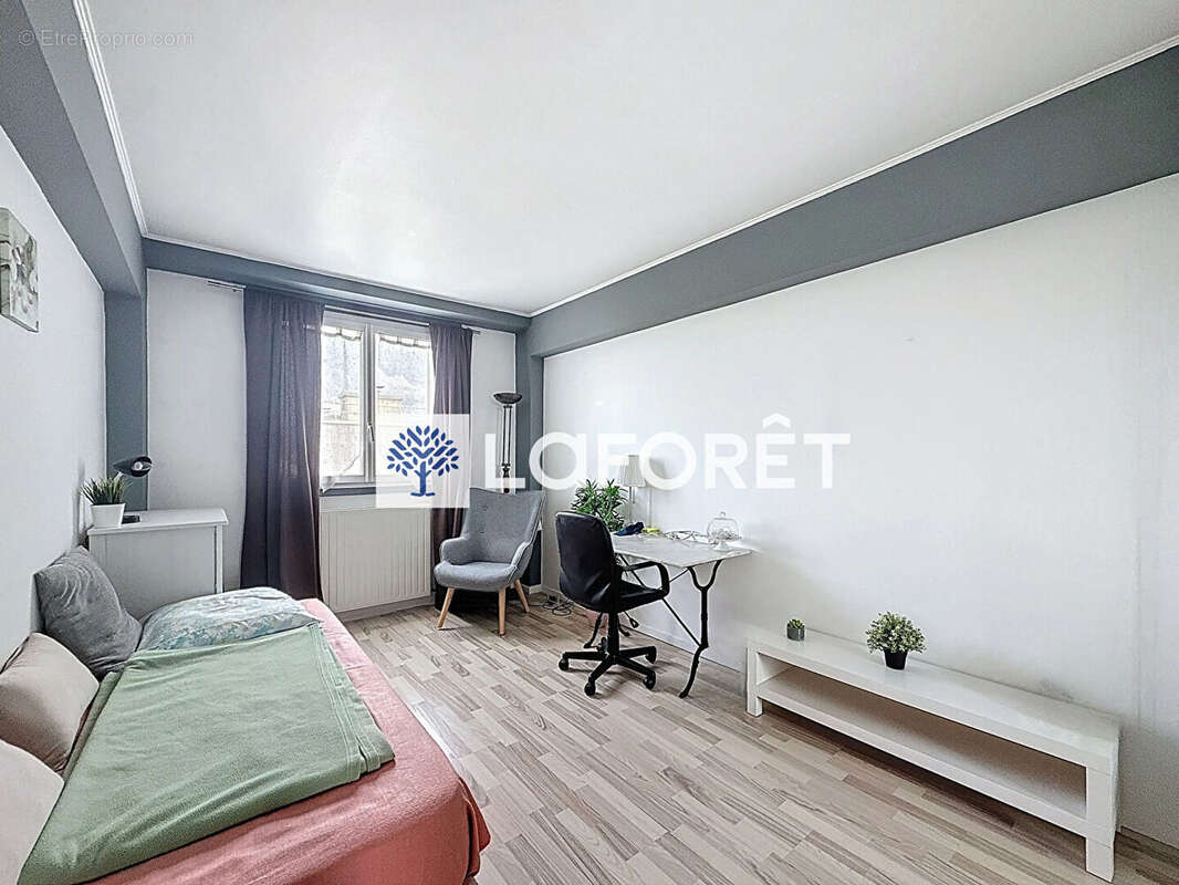 Appartement à POISSY