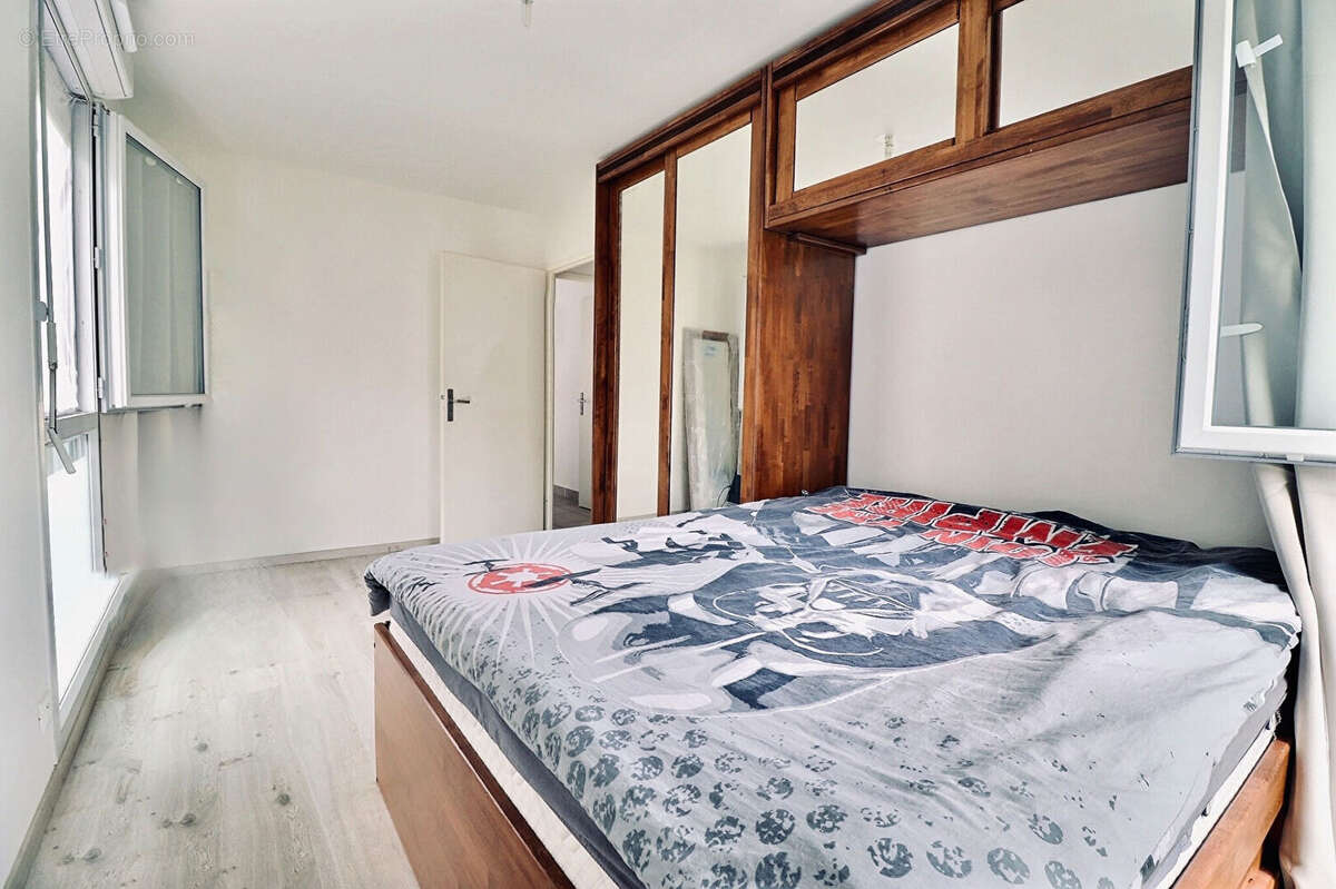 Appartement à MAREIL-MARLY