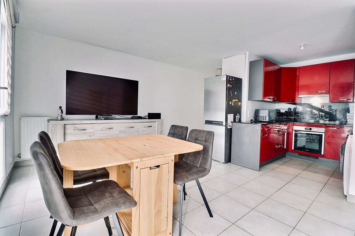 Appartement à MAREIL-MARLY