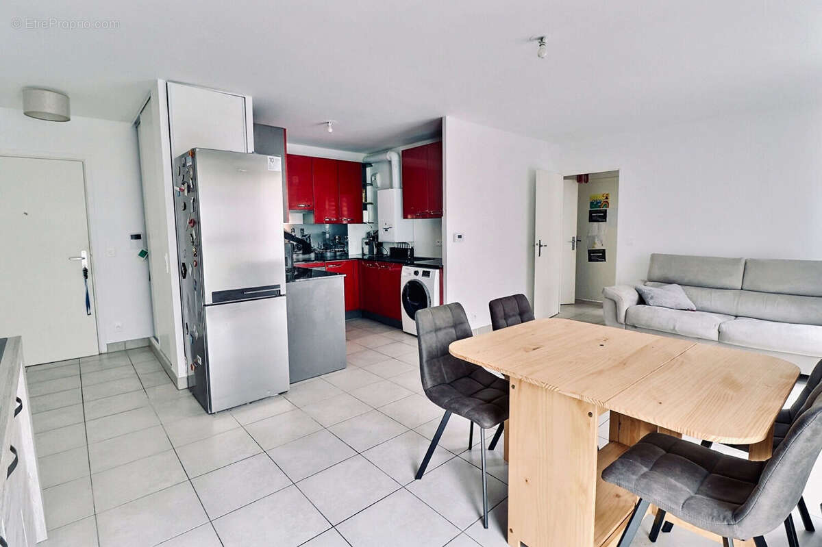 Appartement à MAREIL-MARLY