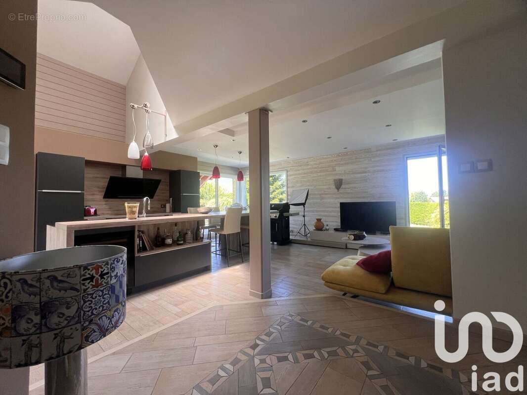 Photo 4 - Maison à SAINT-MAXIMIN