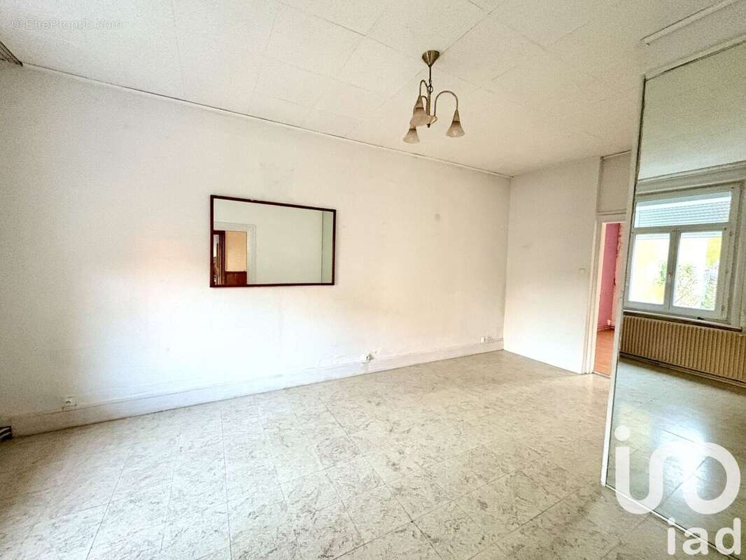 Photo 2 - Maison à VILLERS-BRETONNEUX