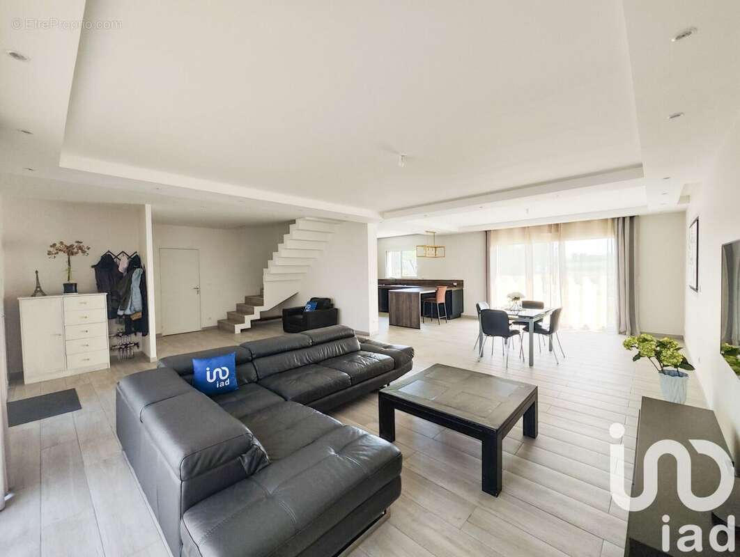 Photo 2 - Maison à ROSEL