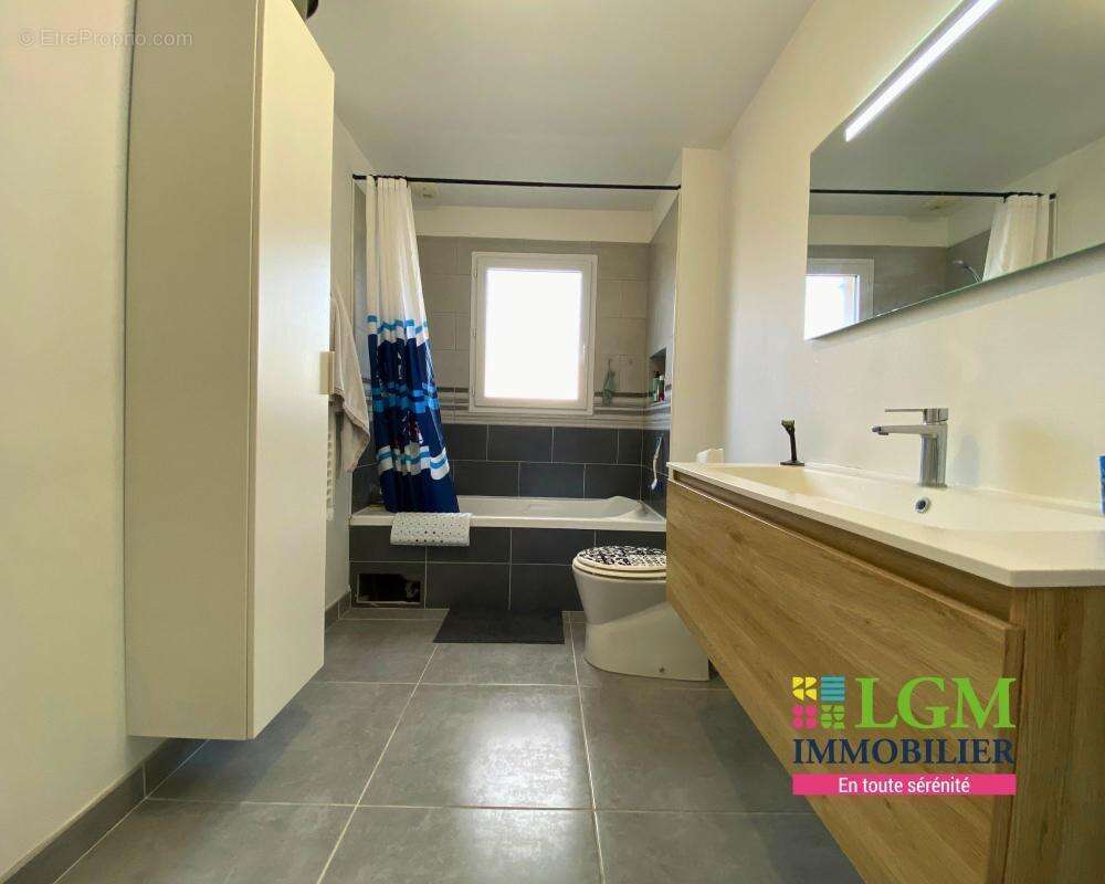 Maison à LA VILLE-DIEU-DU-TEMPLE