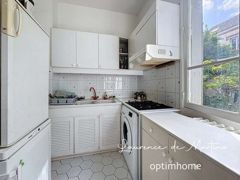 Appartement à LA GARENNE-COLOMBES