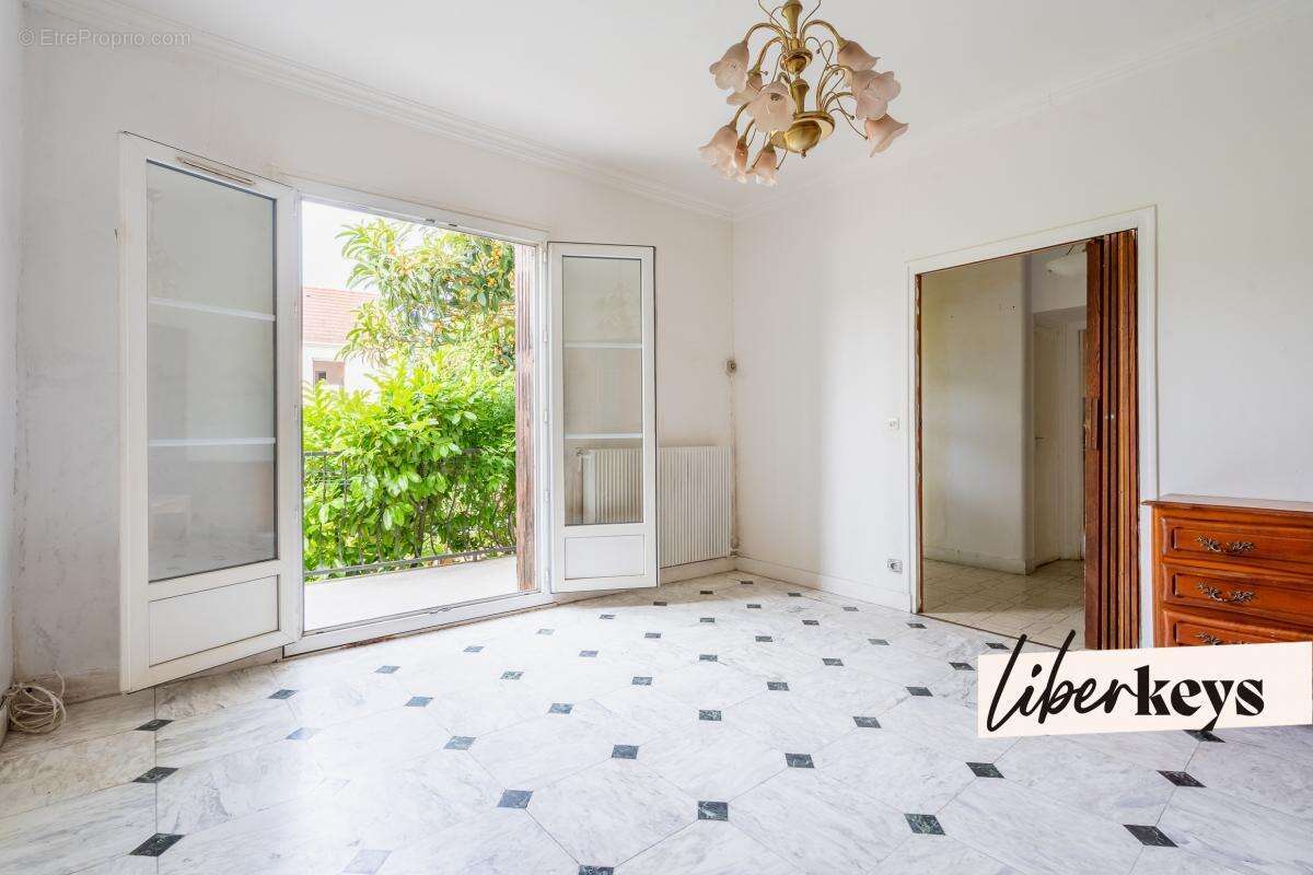 Maison à CHAMPIGNY-SUR-MARNE