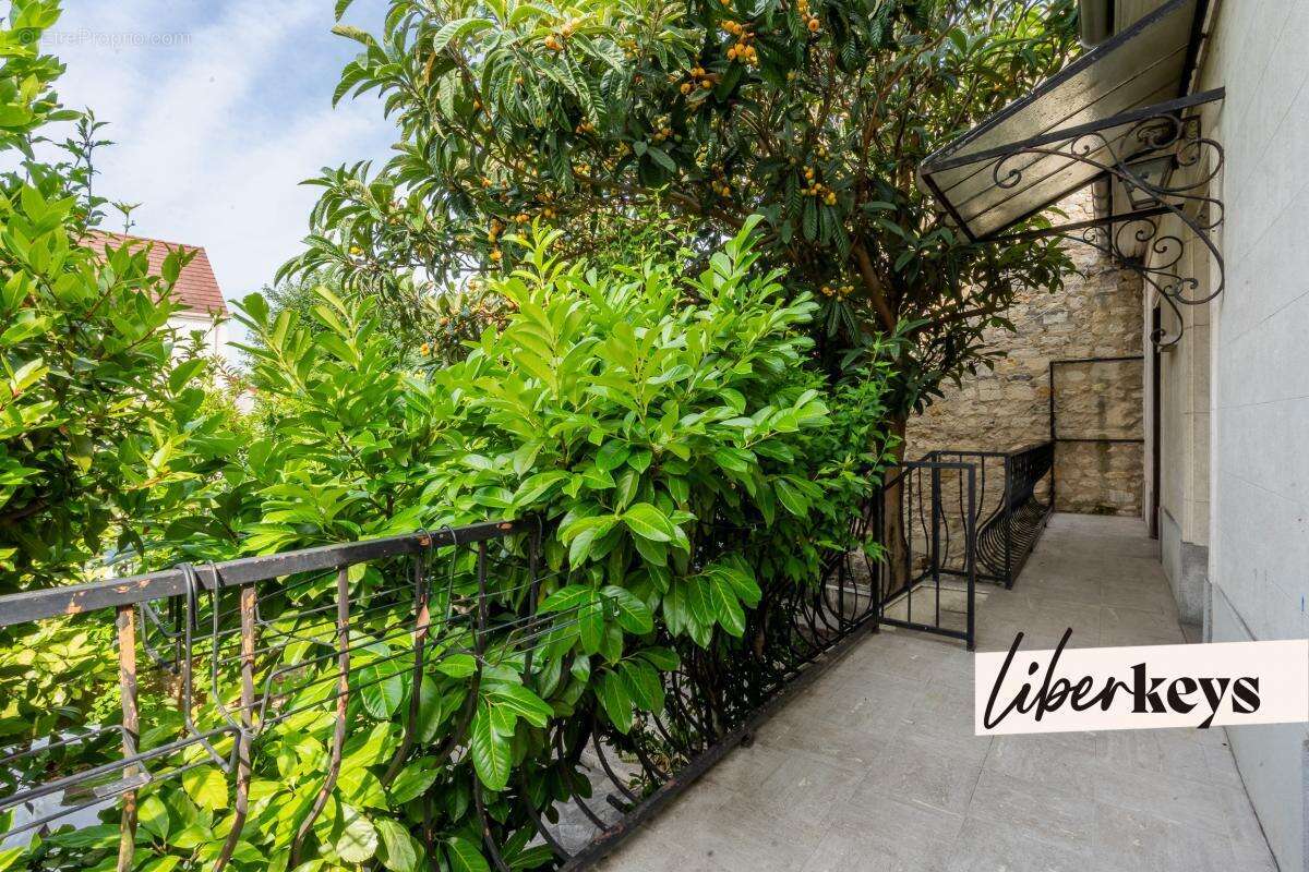 Maison à CHAMPIGNY-SUR-MARNE