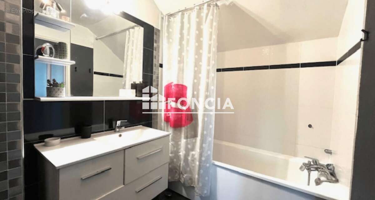 Appartement à NOISY-LE-SEC