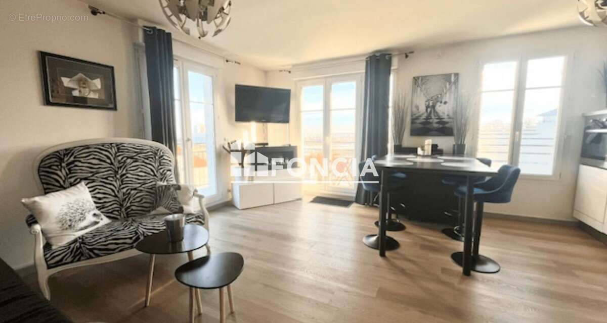 Appartement à NOISY-LE-SEC