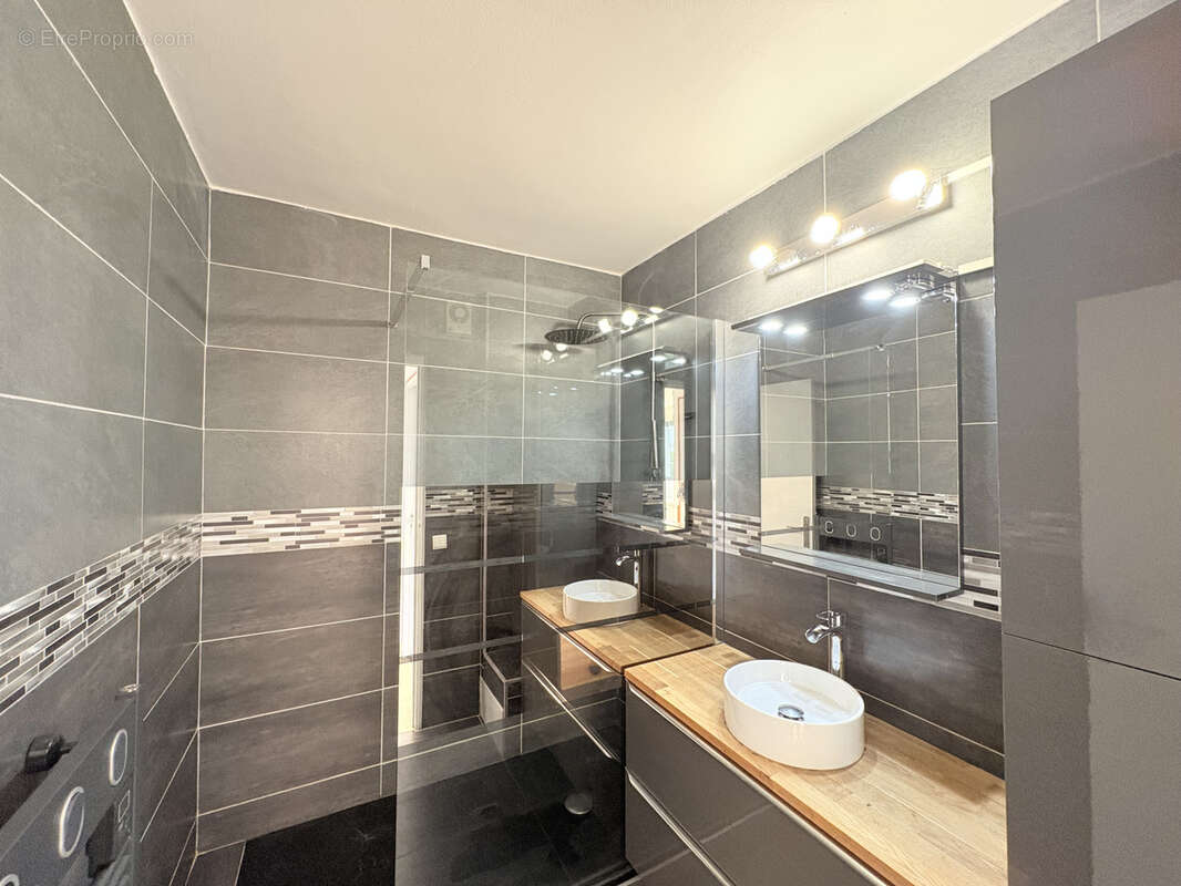 Appartement à CHAMPIGNY-SUR-MARNE