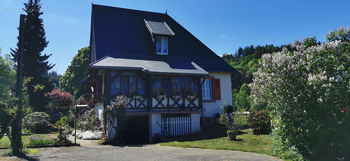 Maison à COLROY-LA-ROCHE