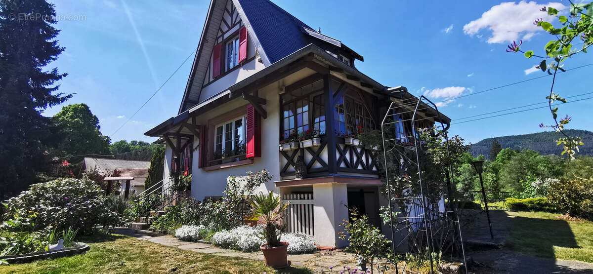 Maison à COLROY-LA-ROCHE