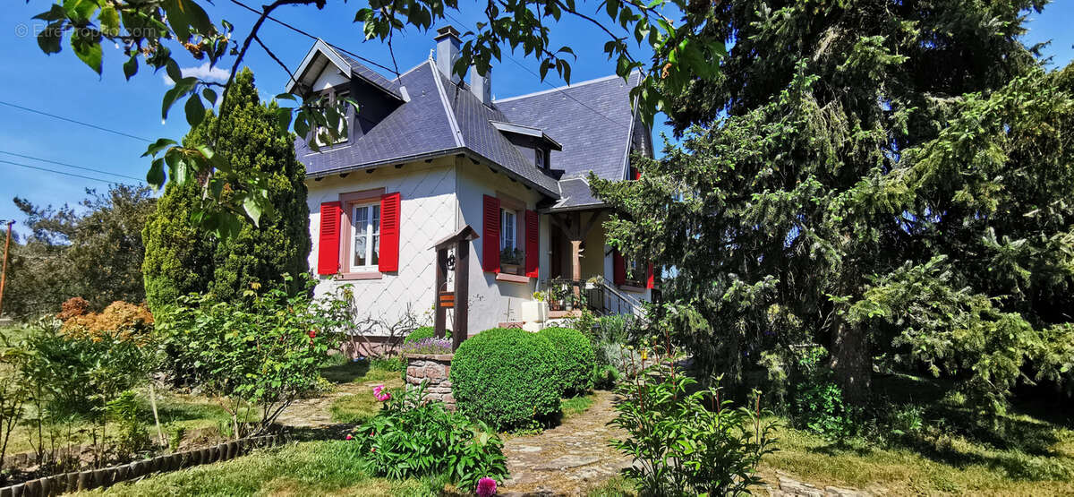 Maison à COLROY-LA-ROCHE