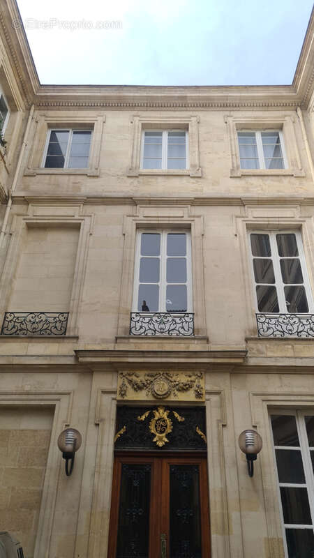 Appartement à BORDEAUX