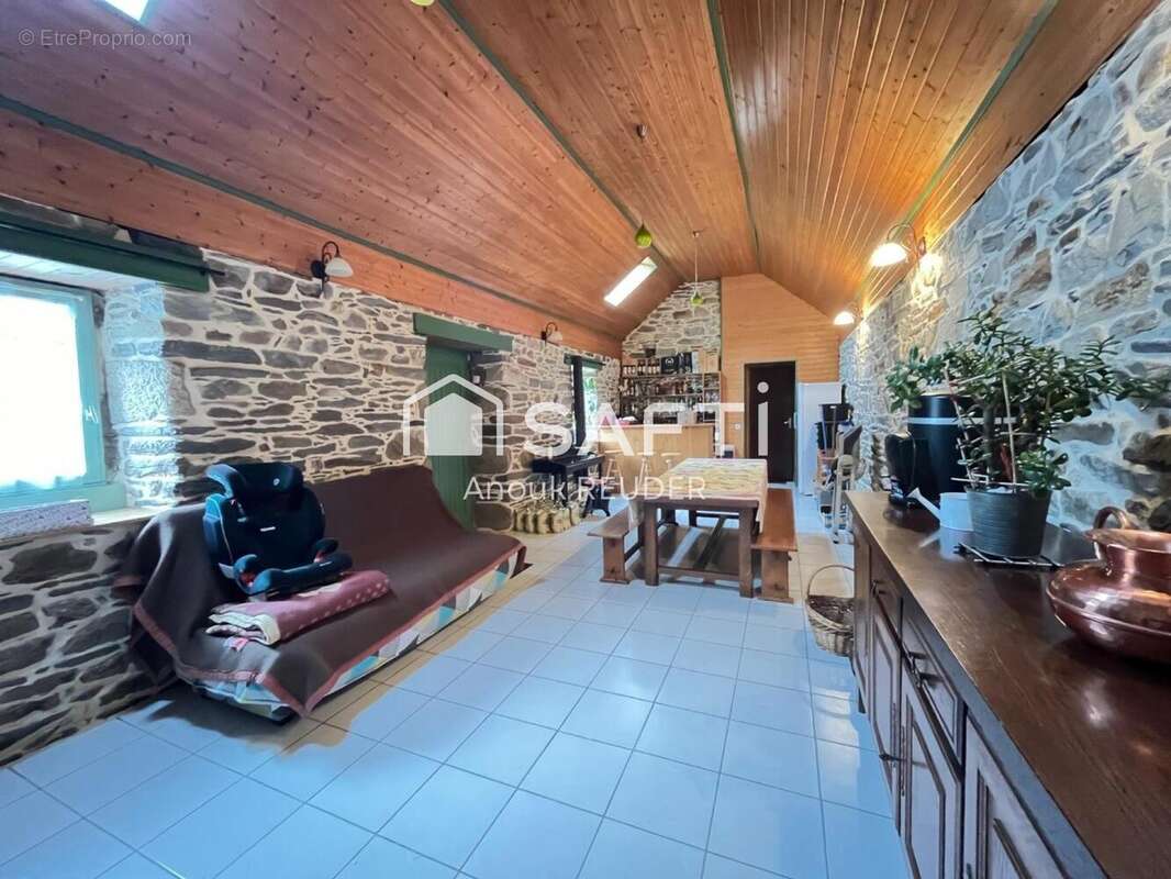 Photo 5 - Maison à PLOUGONVEN