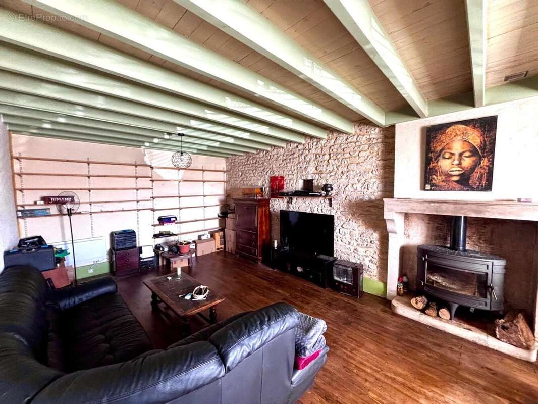 Photo 3 - Maison à PAIZAY-LE-CHAPT