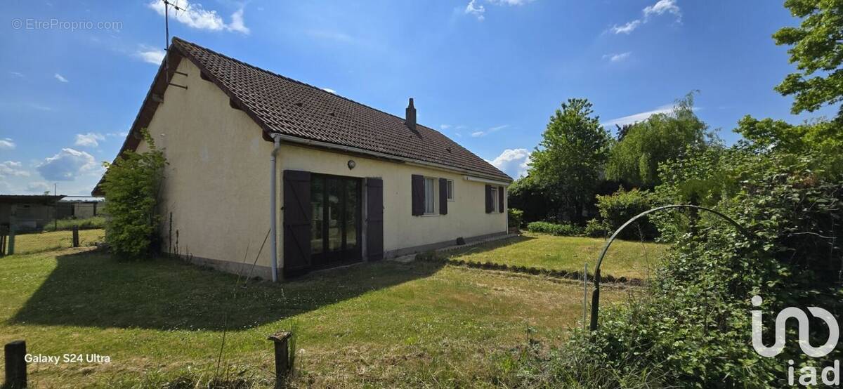 Photo 1 - Maison à COUST