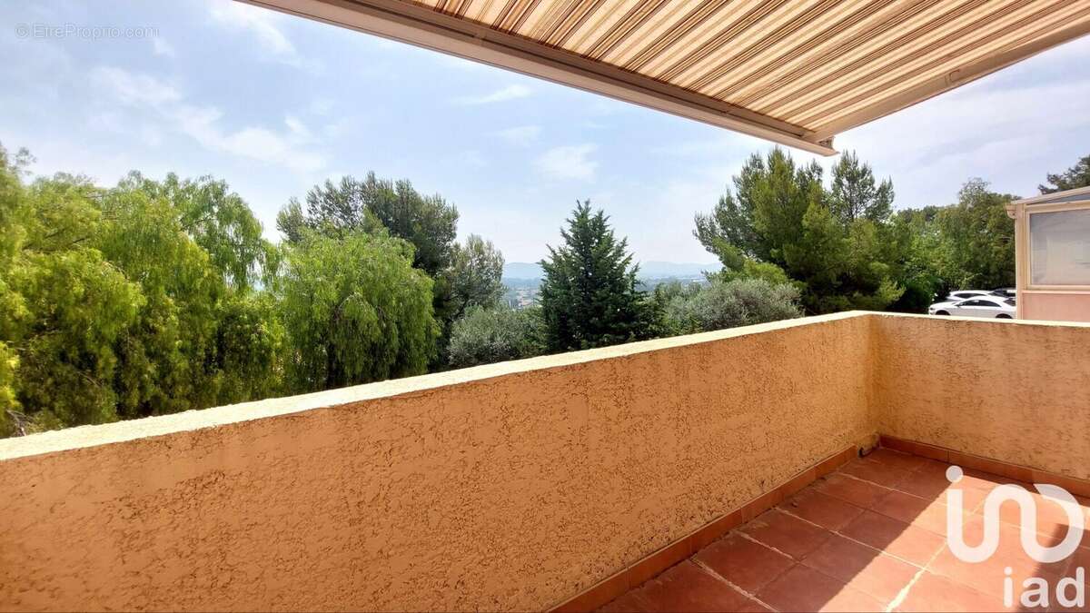 Photo 4 - Maison à SOLLIES-VILLE