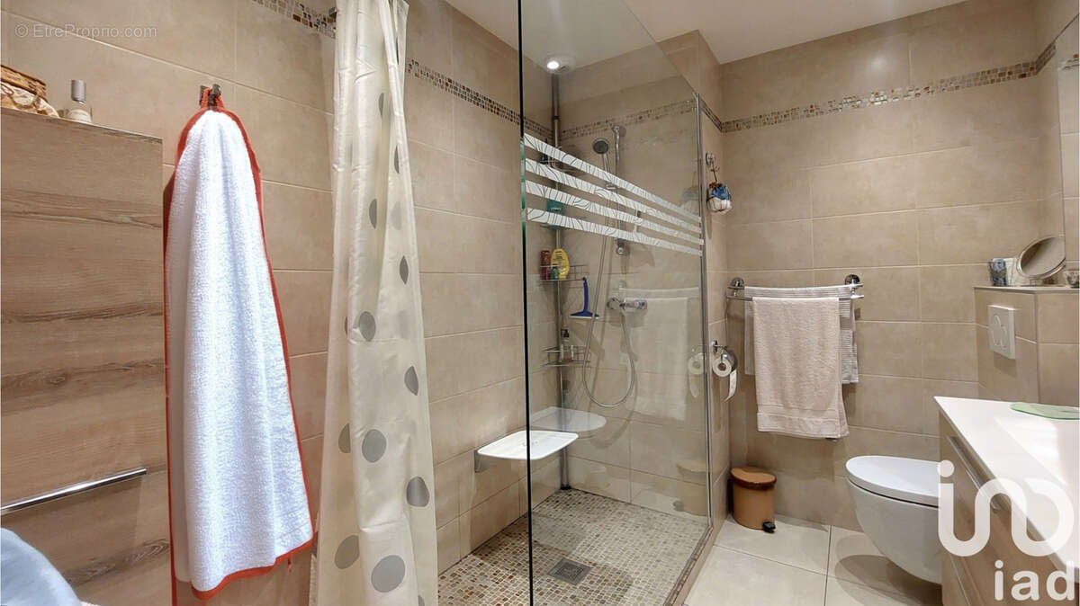 Photo 5 - Maison à SOLLIES-VILLE