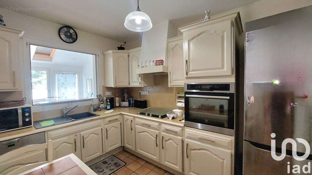 Photo 8 - Maison à SOLLIES-VILLE